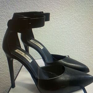 Steve Madden Black Ankle Strap Heels